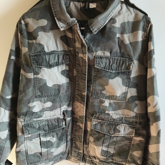 h&m divided camo jacket